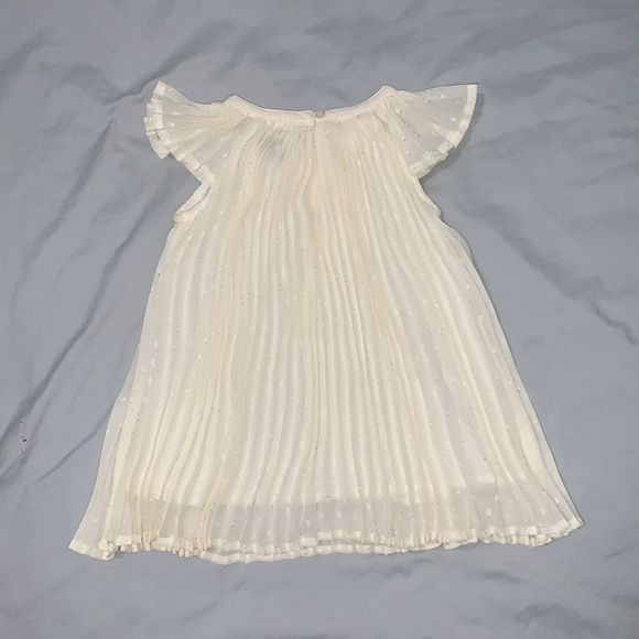 Baby girl pleated dress from Gap! - Picture 2 of 5